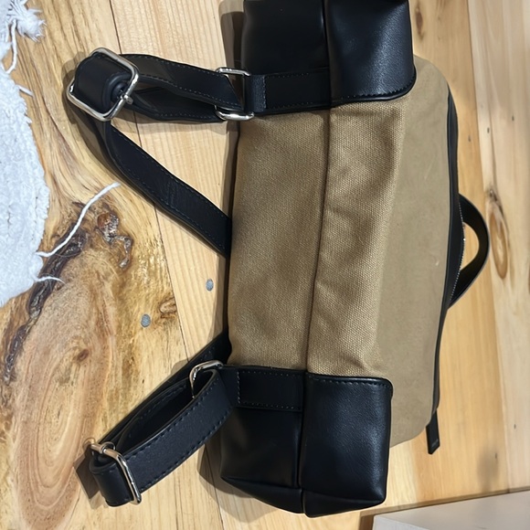 Colab backpack - Picture 2 of 6